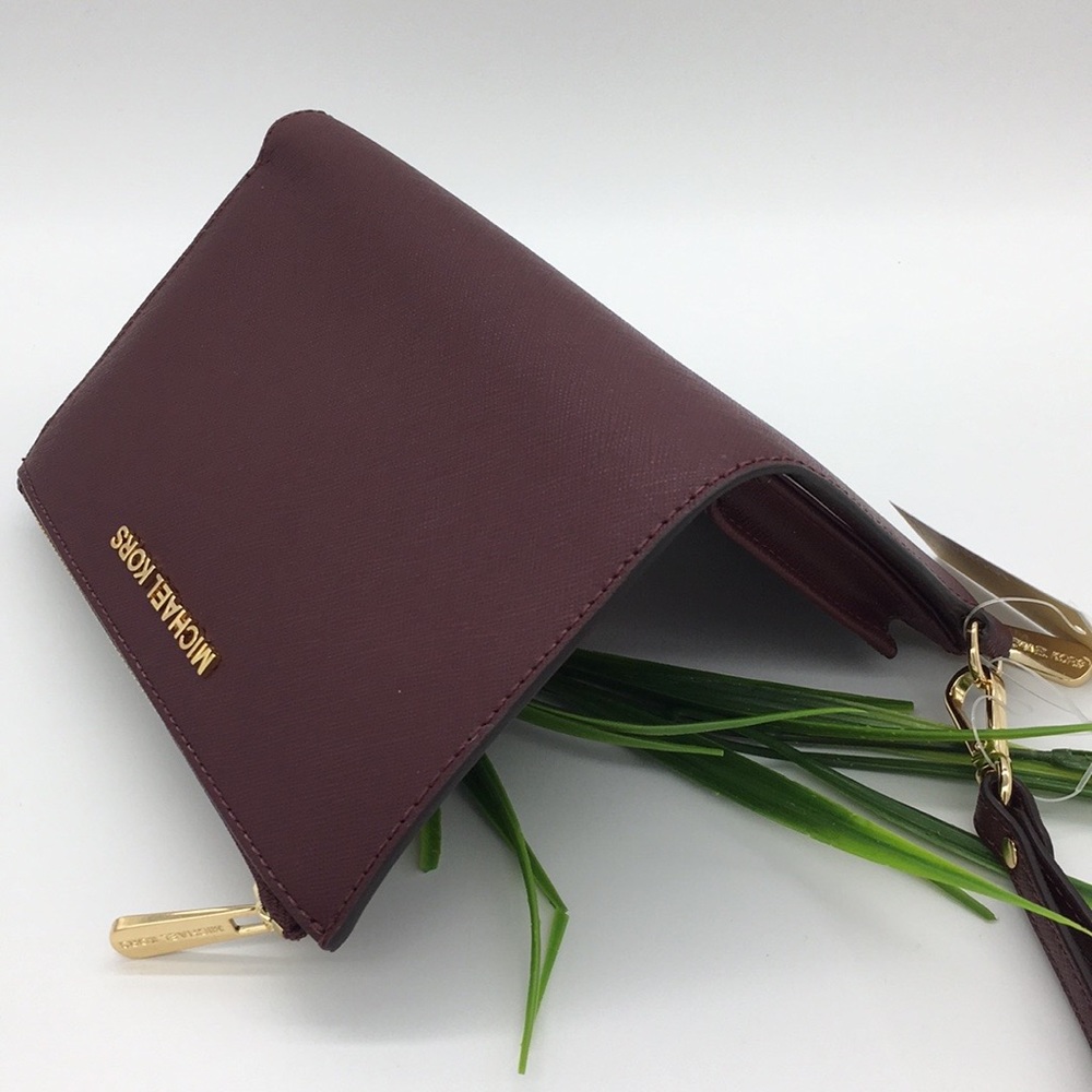 MICHAEL KORS Jet Set Travel LG Double Zip Wristlet Wallet Leather Dark Cherry - Picture 5 of 16